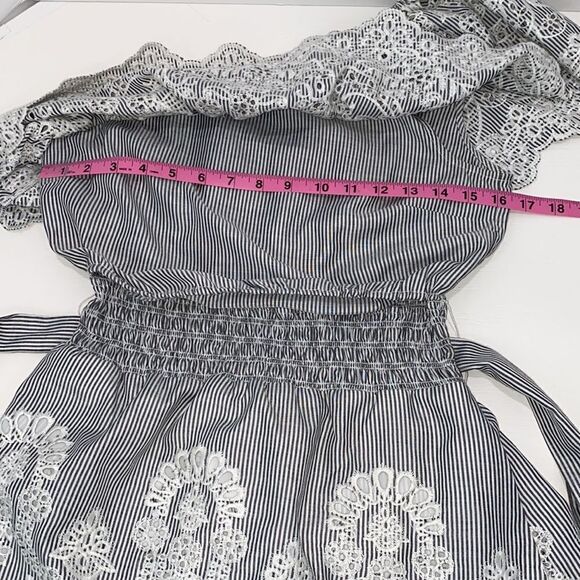 Saylor Grey & White Pinstripe One Shoulder Mini Dress Size Small - Picture 11 of 14